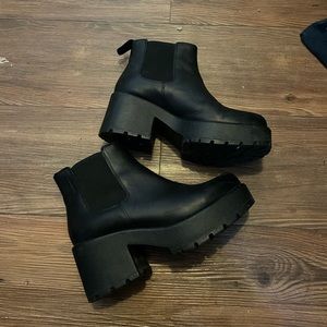 UO Boots size 7.5